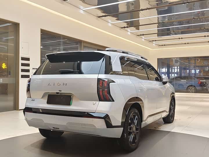 Фото 4 - GAC Aion V