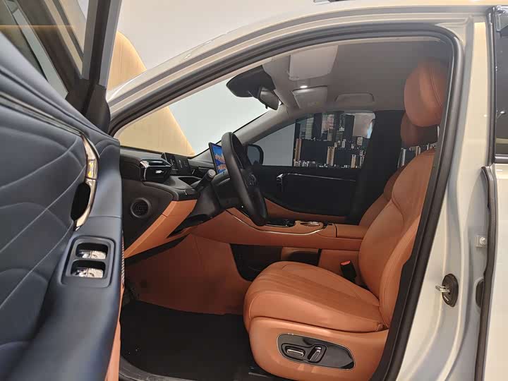 Фото 7 - GAC Aion V