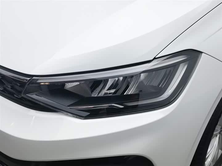 Фото 7 - Volkswagen Lavida