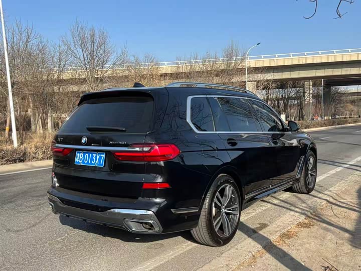 Фото 4 - BMW X7