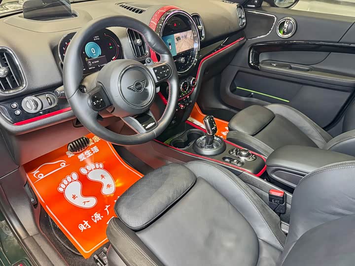 Фото 8 - Mini Countryman JCW