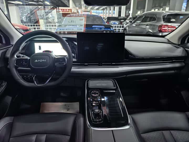 Фото 3 - GAC Aion S Plus