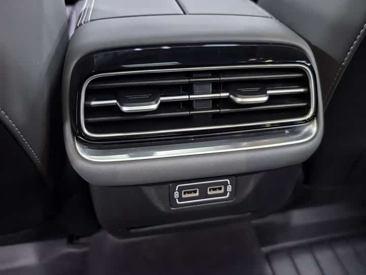 Фото 6 - GAC Aion S Plus