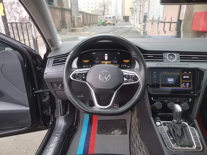 Фото 3 - Volkswagen Magotan