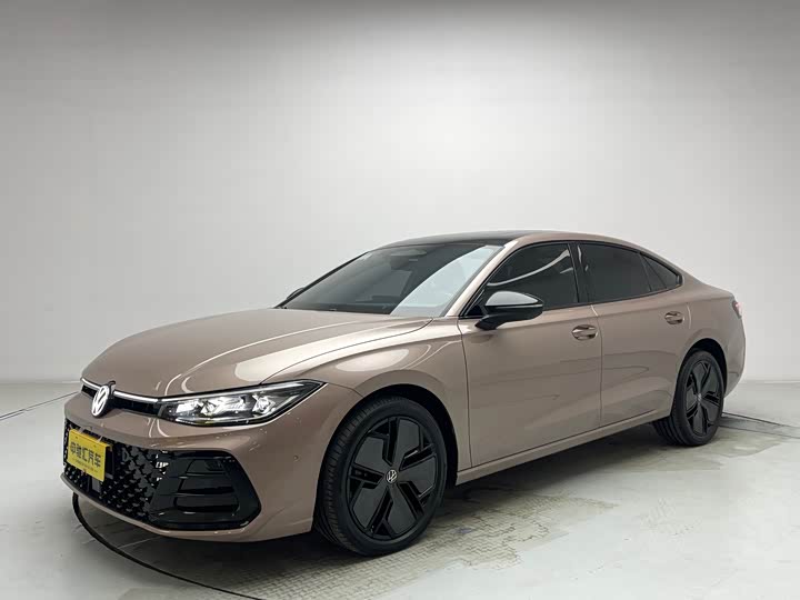 Фото 1 - Volkswagen Passat