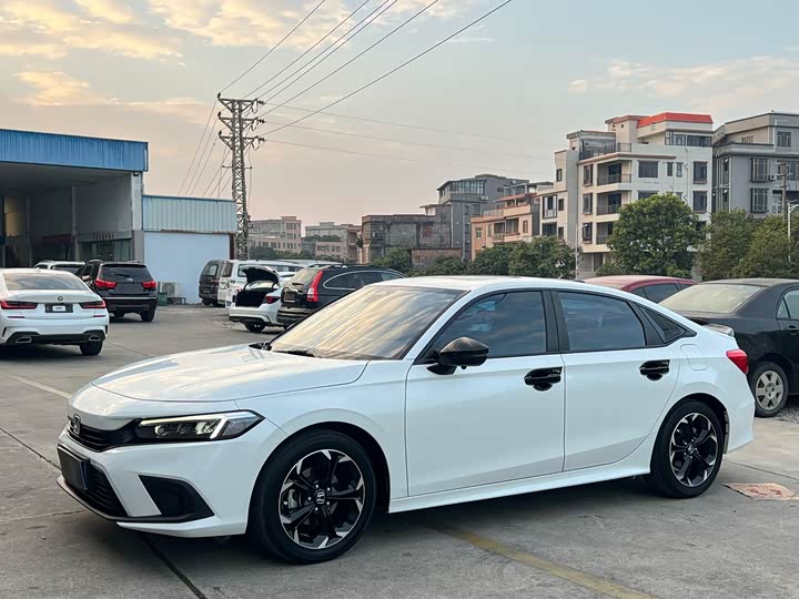 Фото 1 - Honda Civic