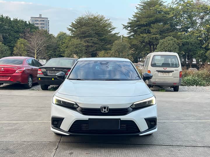 Фото 2 - Honda Civic