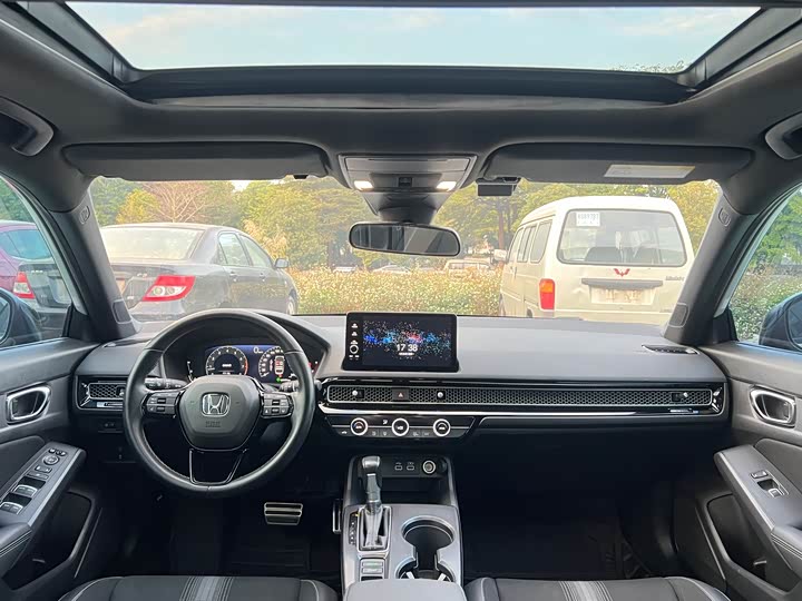 Фото 6 - Honda Civic