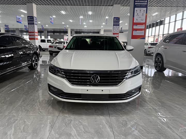 Фото 2 - Volkswagen Lavida