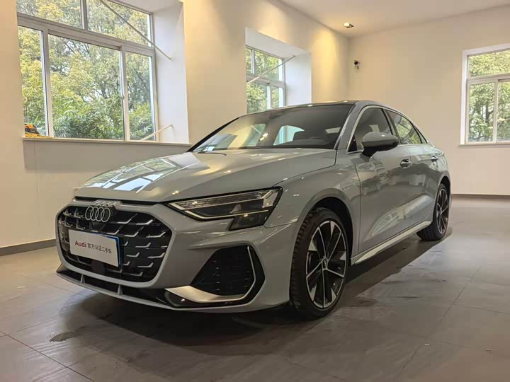 Фото 1 - Audi A3