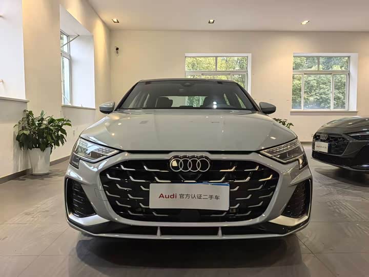 Фото 2 - Audi A3