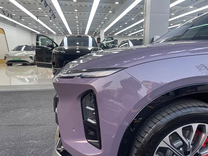 Фото 9 - Nio EC6