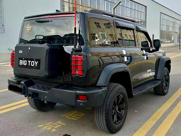 Фото 6 - Tank 300