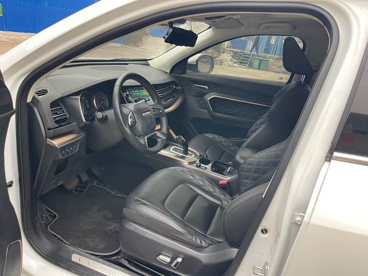 Фото 9 - Haval H6