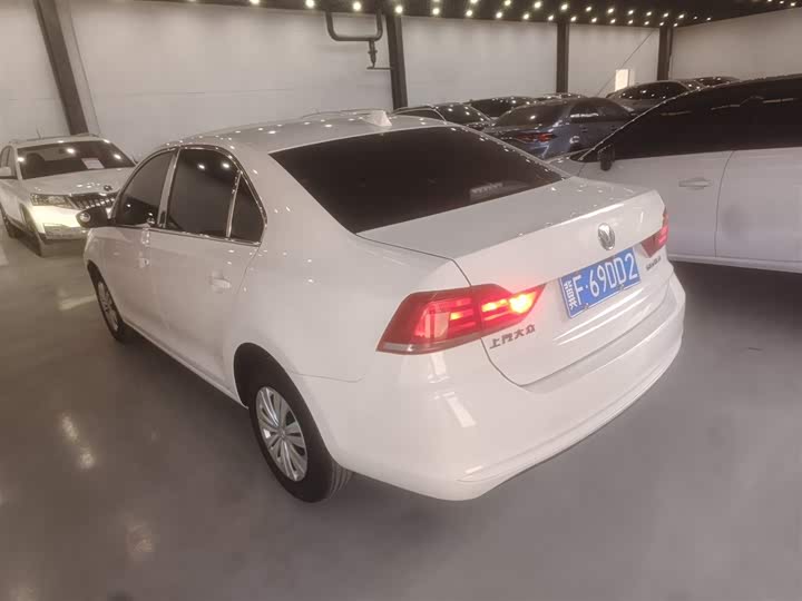 Фото 5 - Volkswagen Santana