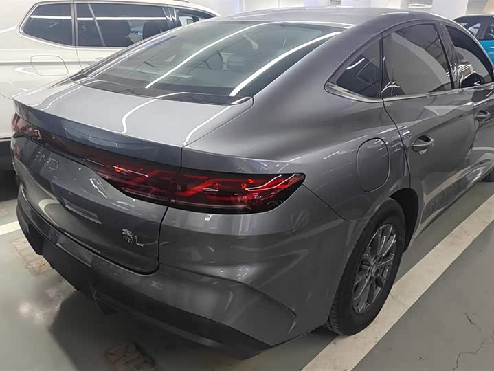Фото 3 - BYD Qin L