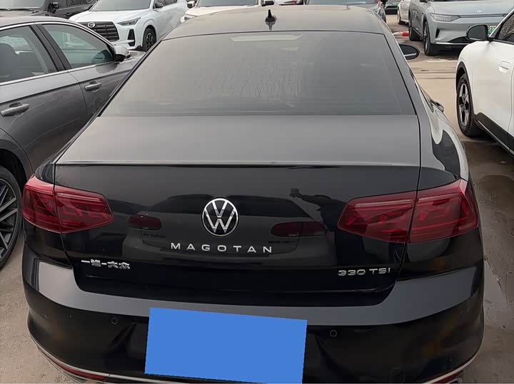 Фото 5 - Volkswagen Magotan