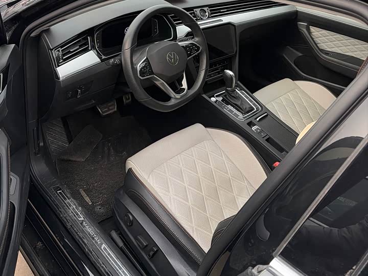 Фото 9 - Volkswagen Magotan