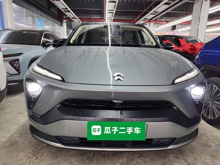 Фото 3 - Nio ES6