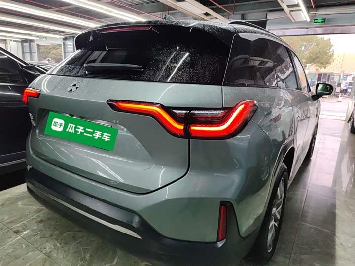 Фото 7 - Nio ES6