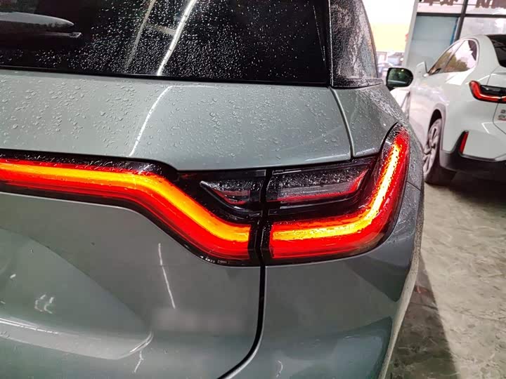 Фото 8 - Nio ES6