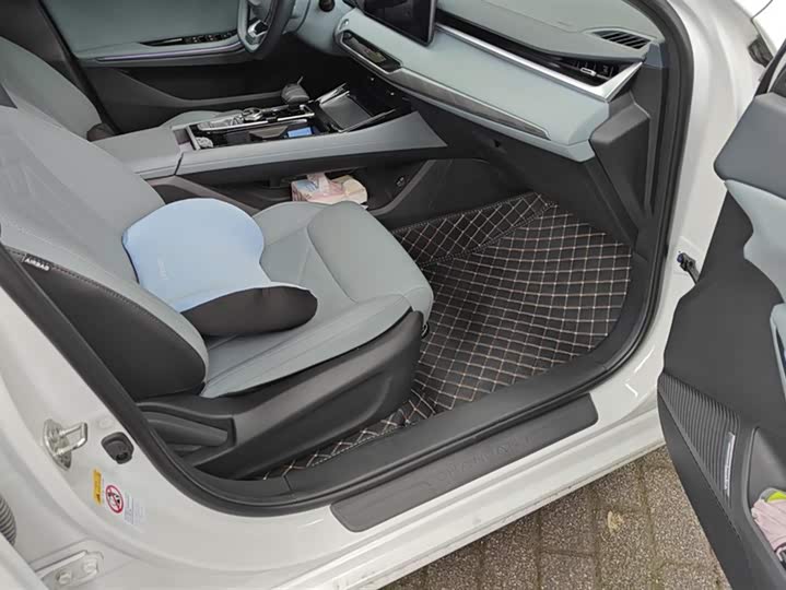 Фото 8 - Changan Raeton Plus