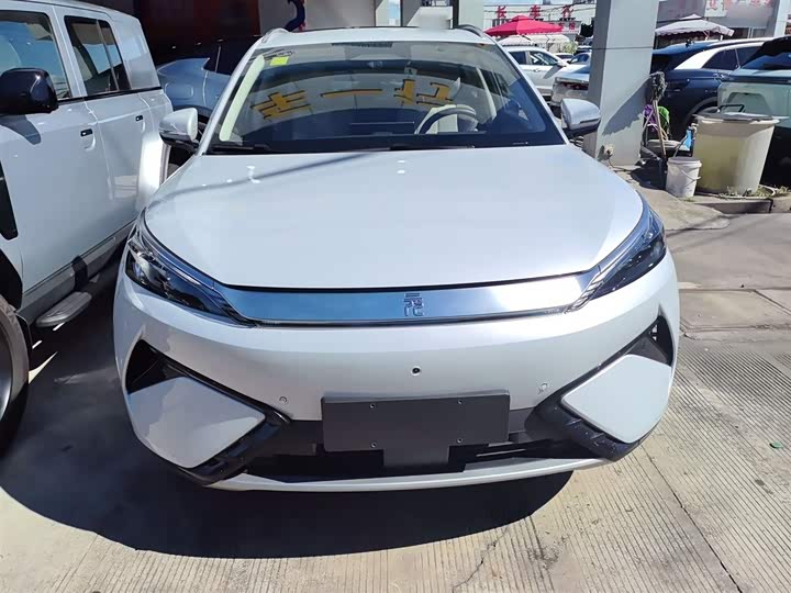 Фото 3 - BYD Yuan Plus