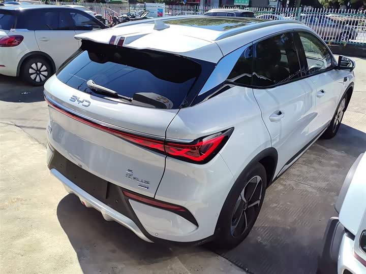 Фото 7 - BYD Yuan Plus