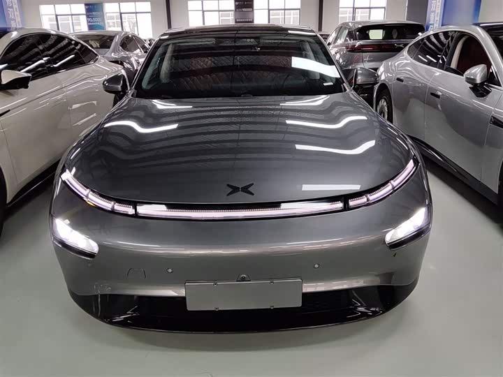 Фото 3 - XPeng P7