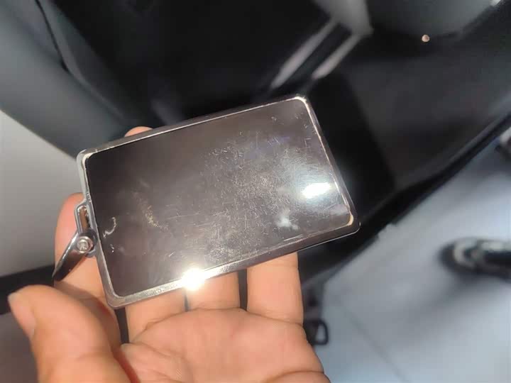 Фото 9 - Zeekr 009