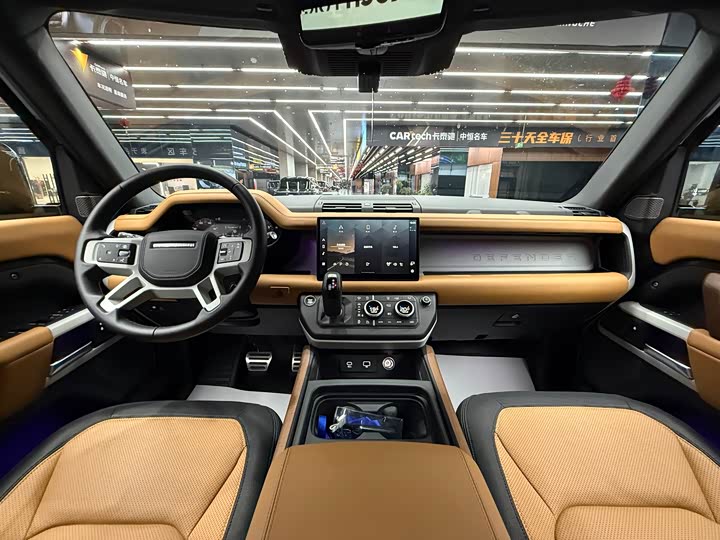 Фото 9 - Land Rover Defender