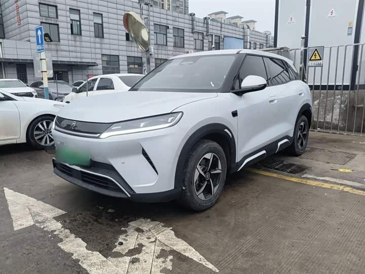 Фото 1 - BYD Yuan Up