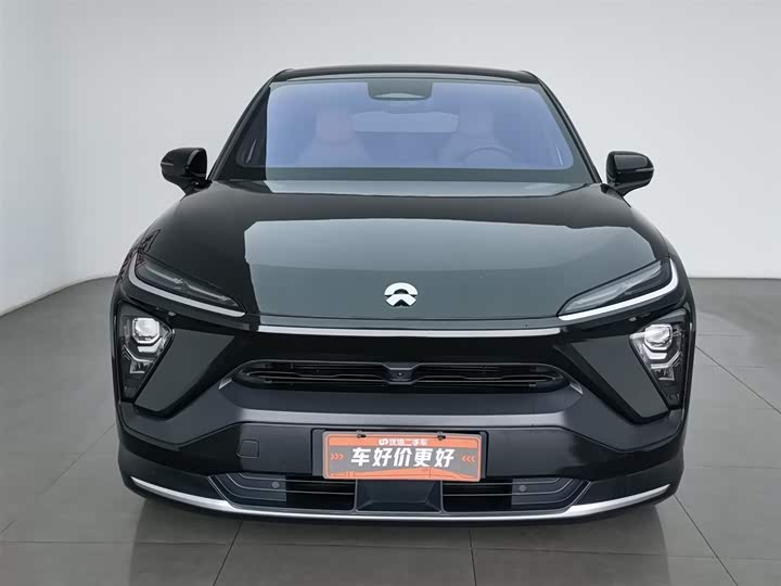 Фото 3 - Nio EC6