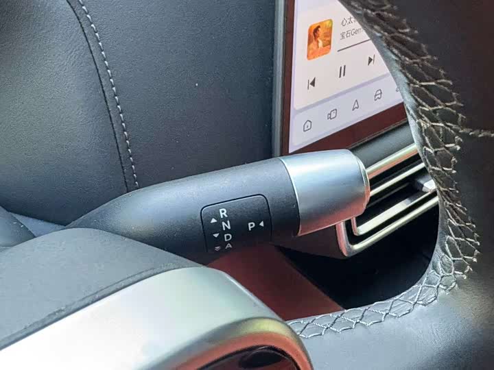 Фото 5 - LiXiang L9