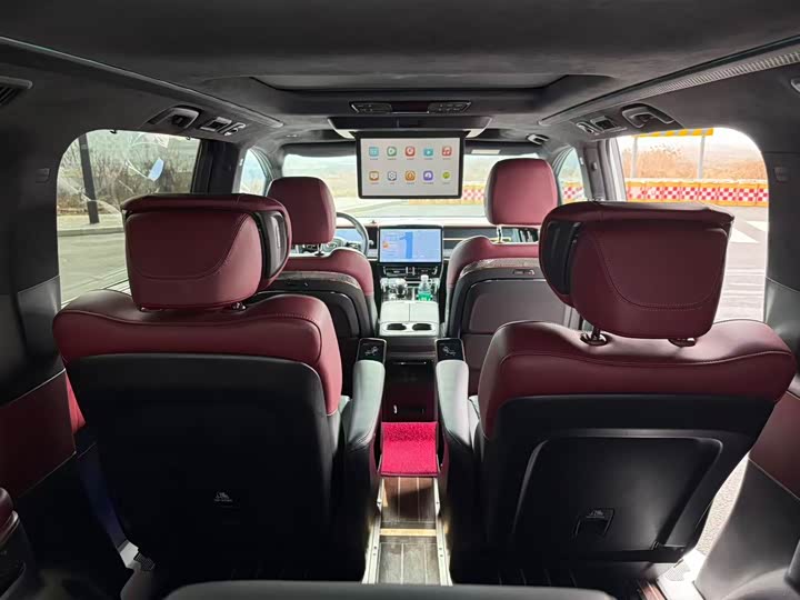 Фото 8 - GAC Trumpchi M8