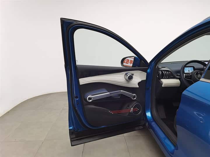 Фото 8 - BYD Yuan Plus