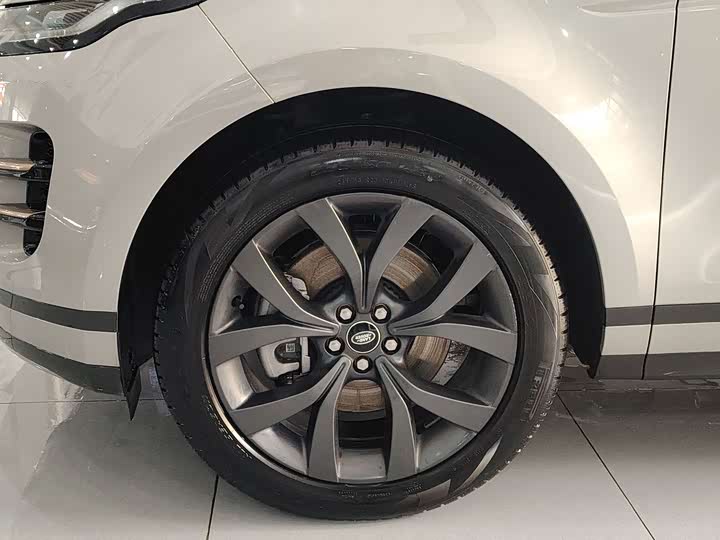 Фото 4 - Land Rover Range Rover Evoque L