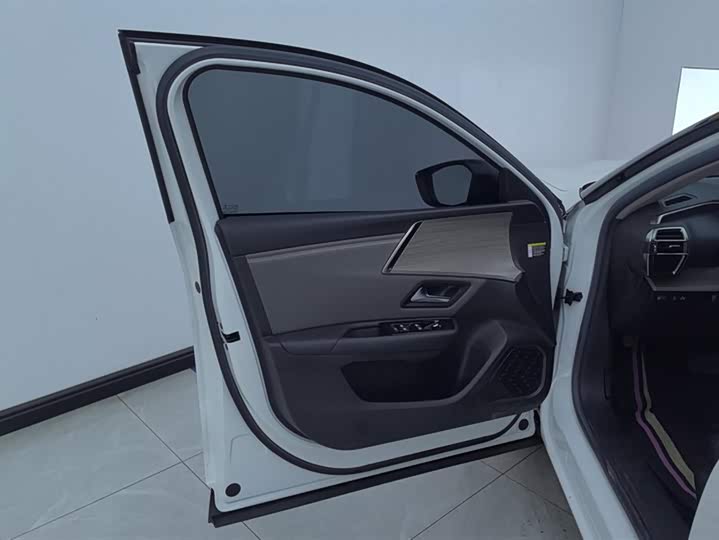 Фото 7 - Citroen C5 X