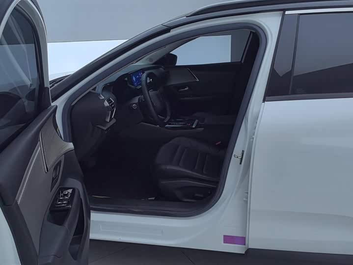 Фото 9 - Citroen C5 X