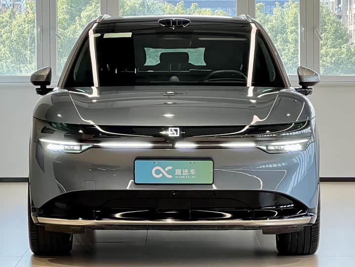 Фото 4 - Zeekr 7X