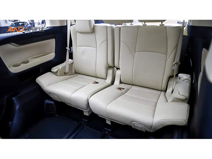 Фото 9 - Toyota Alphard