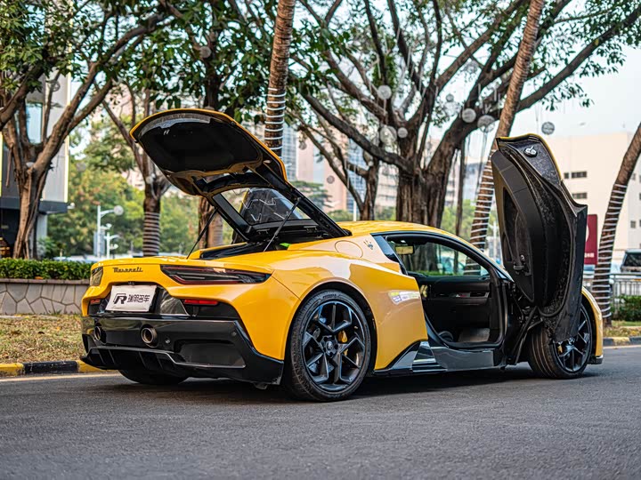 Фото 3 - Maserati MC20