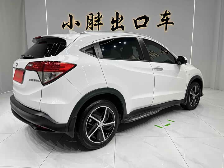 Фото 6 - Honda Vezel