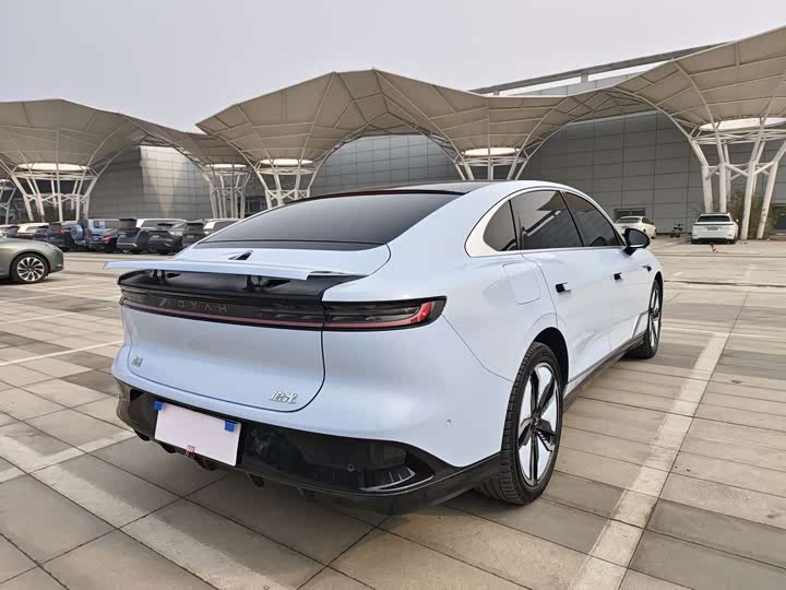 Фото 6 - Voyah Passion