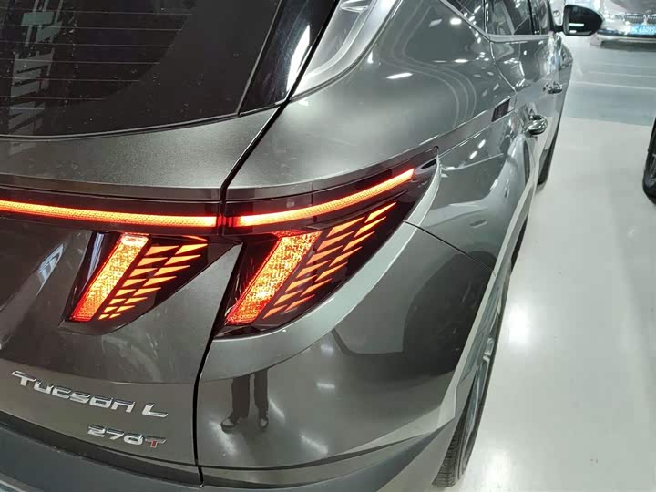 Фото 8 - Hyundai Tucson L