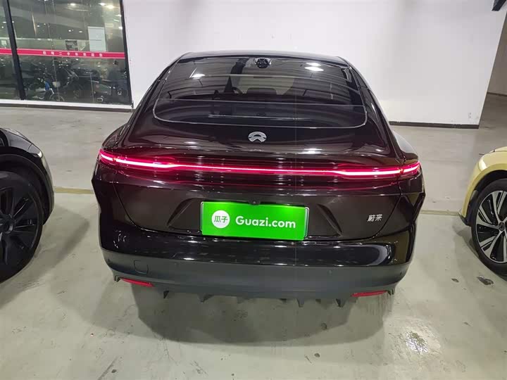 Фото 6 - Nio ET5