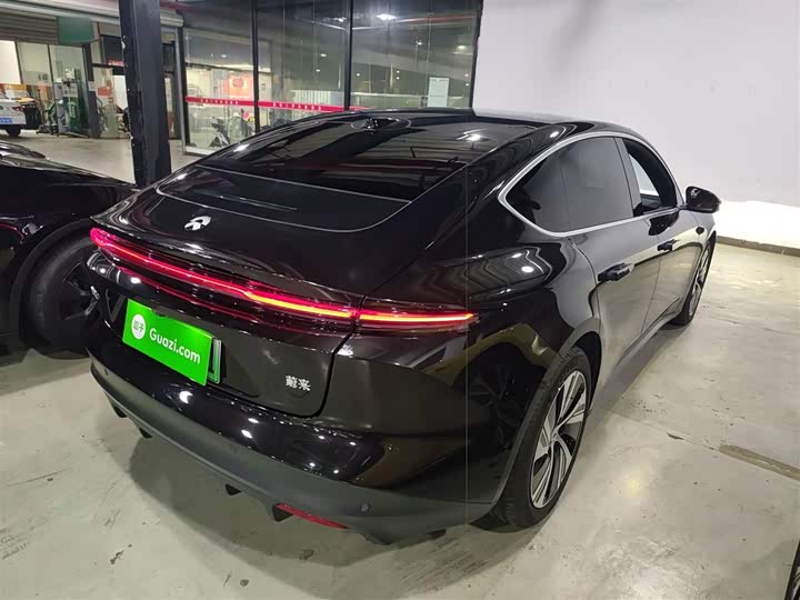 Фото 7 - Nio ET5