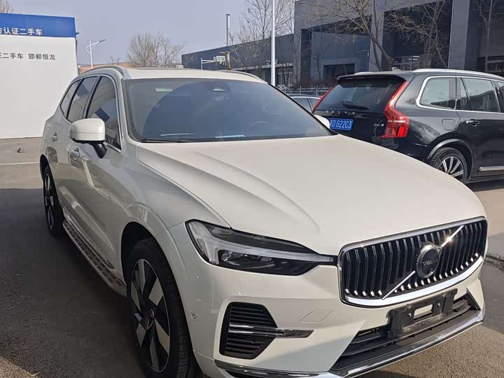 Фото 2 - Volvo XC60 Hybrid