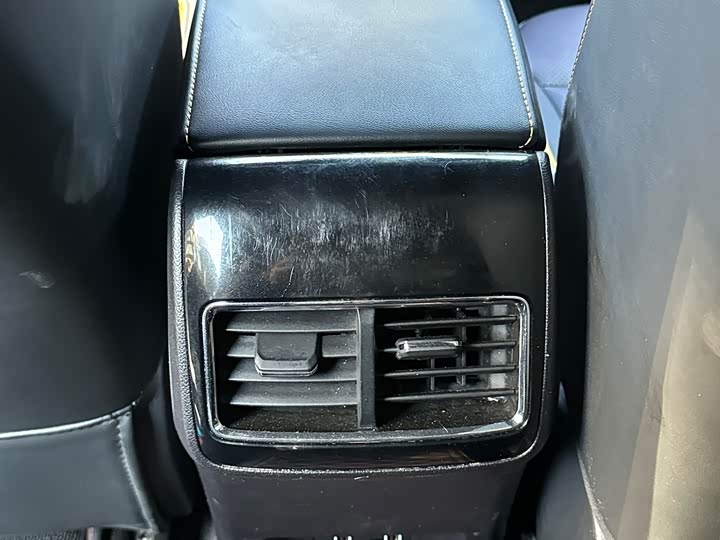 Фото 7 - MG Motor 6