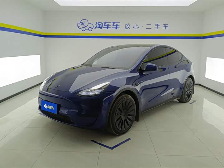 Фото 1 - Tesla Model Y